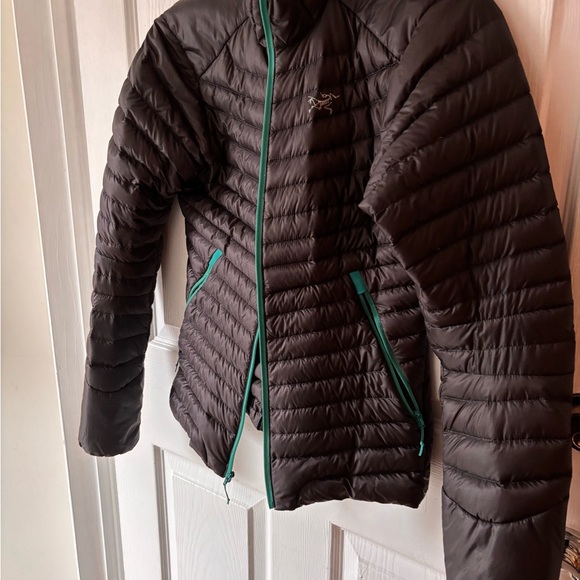 Arc'teryx Jackets & Blazers - Arc'teryx Women's Black Cerium Puffer Jacket